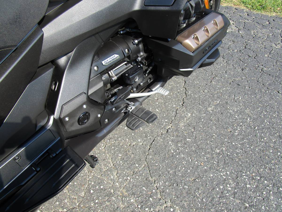 2024 Honda, dovoz USA — foto 8 z 9