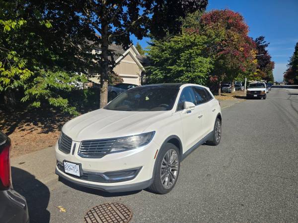 2016 Lincoln, dovoz Kanada — foto 1