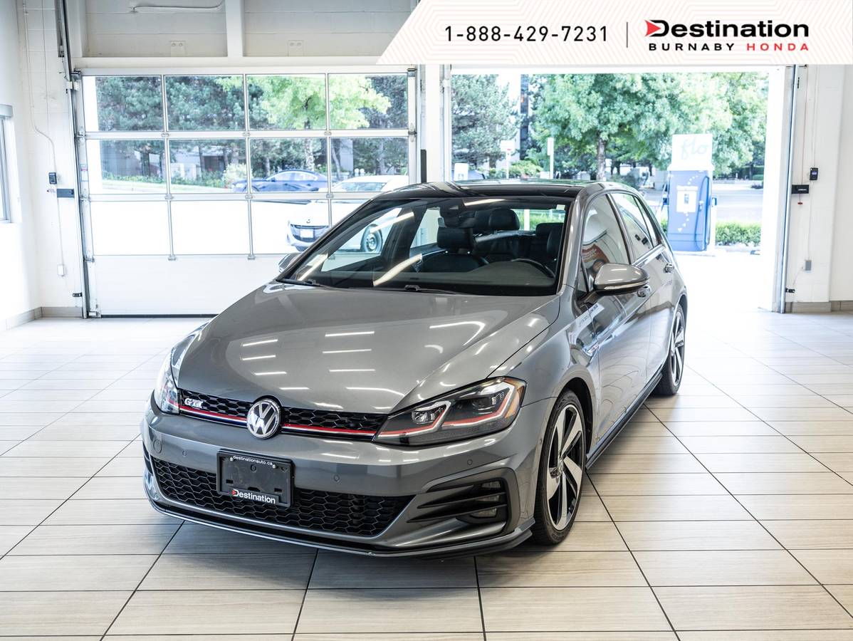 2018 Volkswagen, dovoz Kanada — foto 1