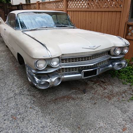 Cadillac, dovoz Kanada — foto 1