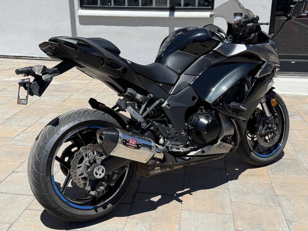 2017 Kawasaki, dovoz USA — foto 3 z 10