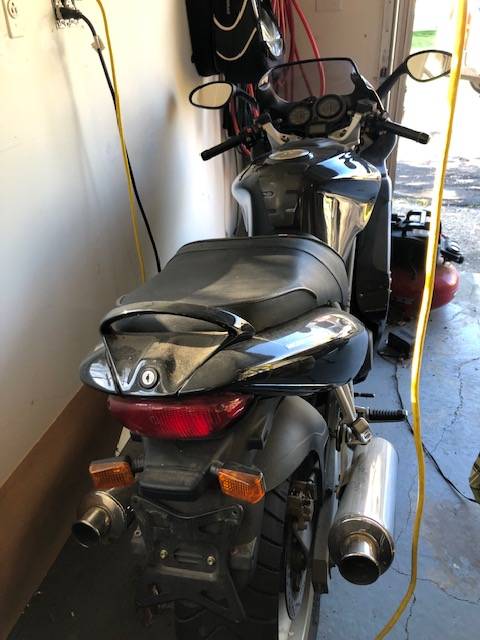 1998 Ducati, dovoz USA — foto 5 z 6