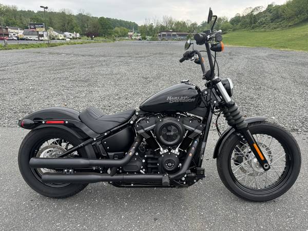 Harley-Davidson, dovoz USA — foto 10 z 12
