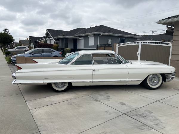 Cadillac, dovoz USA — foto 1