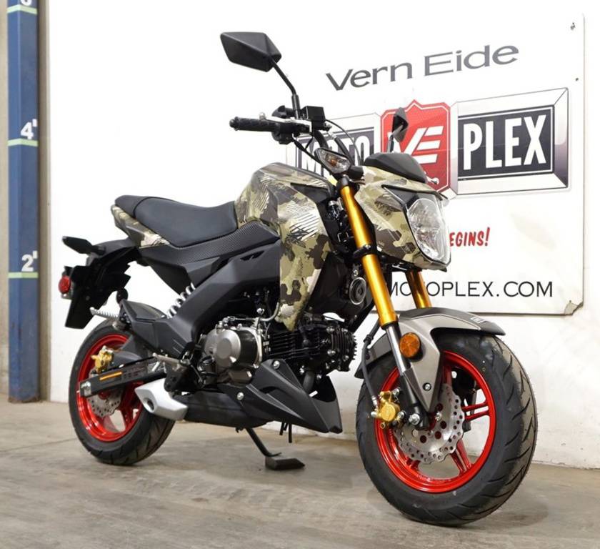2025 Kawasaki, dovoz USA — foto 3 z 12