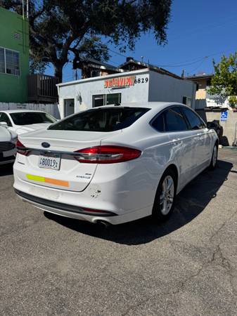 2018 Ford, dovoz USA — foto 6 z 10