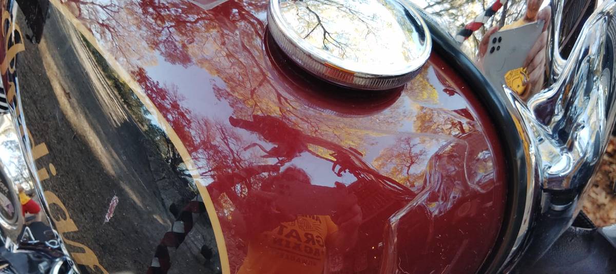 2017 Indian, dovoz USA — foto 2 z 12