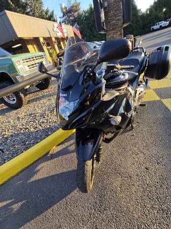 2011 Suzuki, dovoz USA — foto 2 z 12