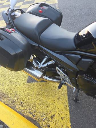 2011 Suzuki, dovoz USA — foto 8 z 12