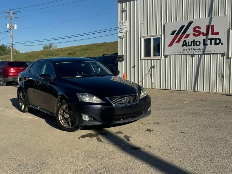 2010 Lexus IS 250, modrá, 219 695 km, dovoz Kanada — foto 1