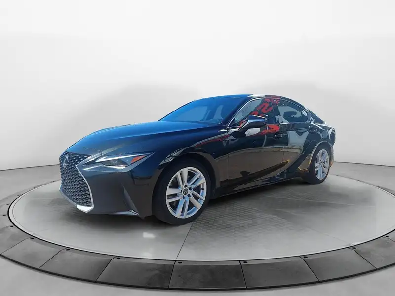 2025 Lexus IS 300, sivá, 62 319 km, dovoz Kanada — foto 1