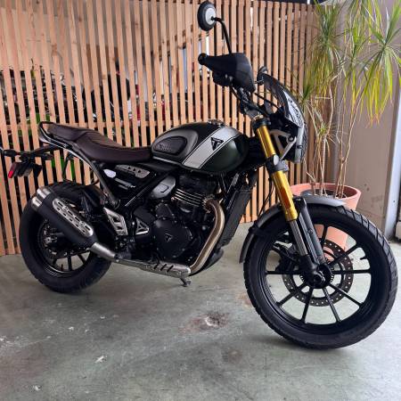 Triumph, dovoz USA — foto 1