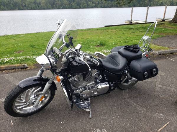 2005 Honda, dovoz USA — foto 1