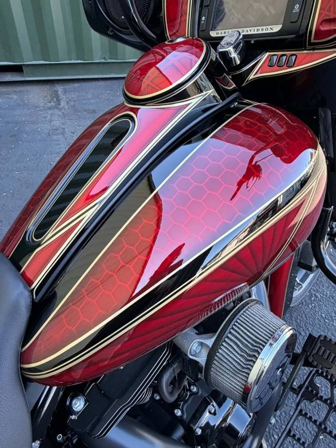 2014 Harley-Davidson, dovoz USA — foto 6 z 12