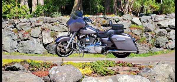 2014 Harley-Davidson, dovoz USA — foto 3 z 7