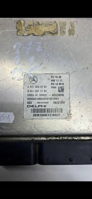 OEM komponent A6519003701 — Mercedes-Benz, Skladom v EÚ — foto 1