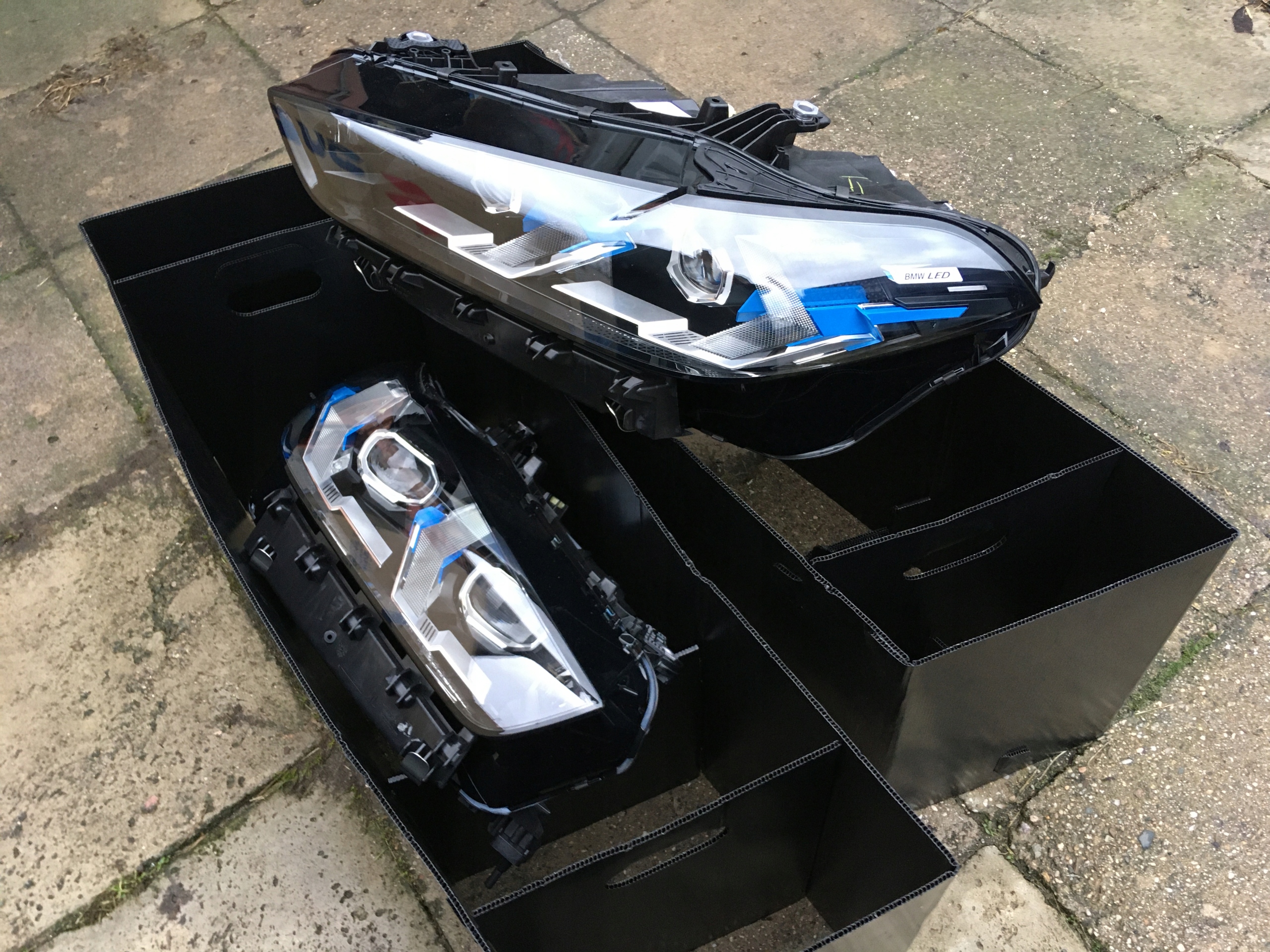 Světlomet — BMW X5, Skladom v EÚ — foto 1