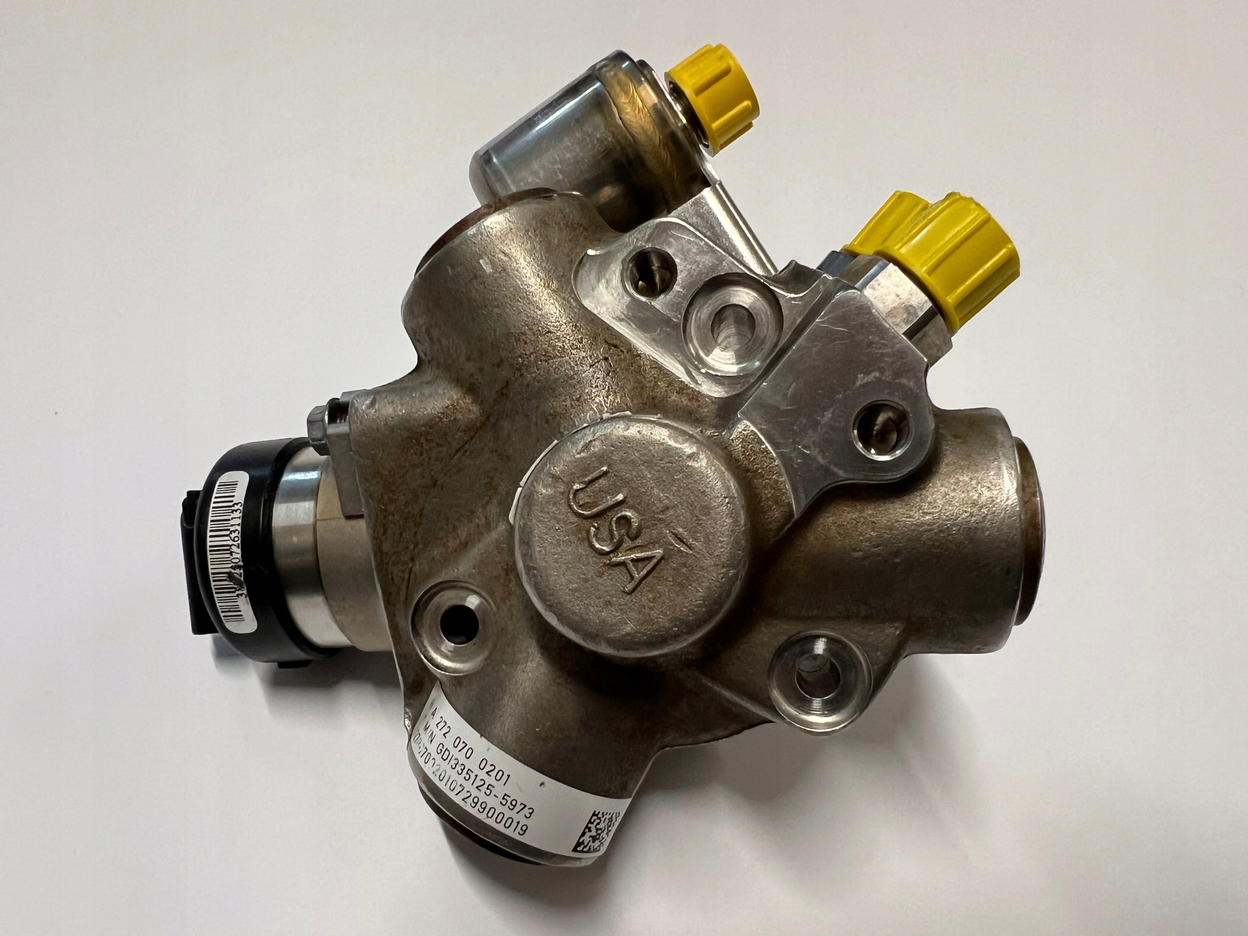 OEM komponent A2720700201 — Mercedes-Benz, Skladom v EÚ — foto 1