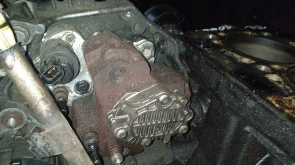 Motor 0445010081 — Renault Master, Skladom v EÚ — foto 1