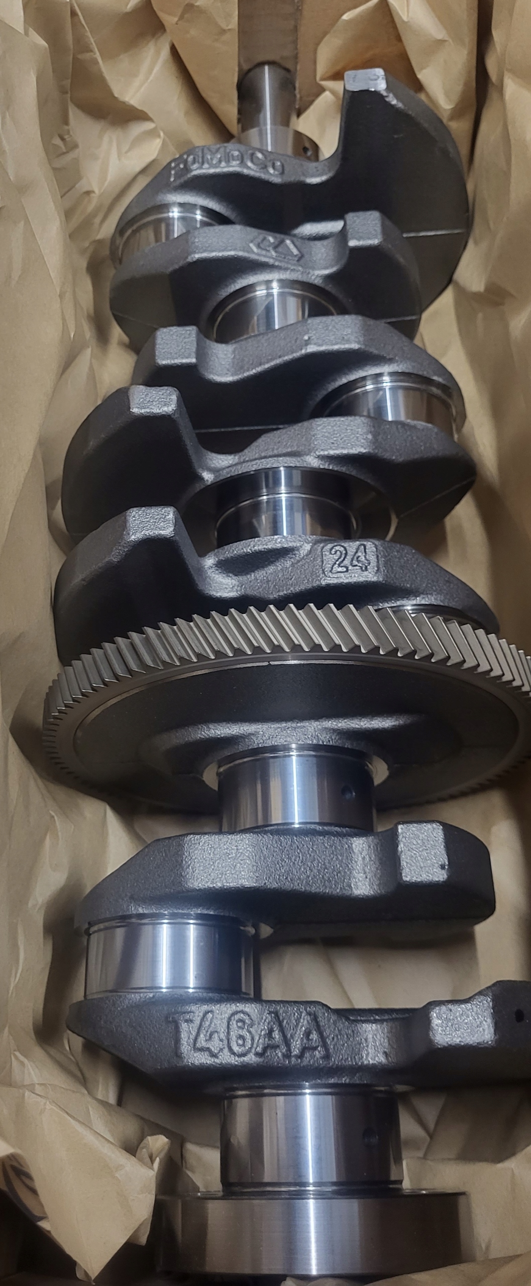 OEM komponent — Jaguar 2.0, Skladom v EÚ — foto 1
