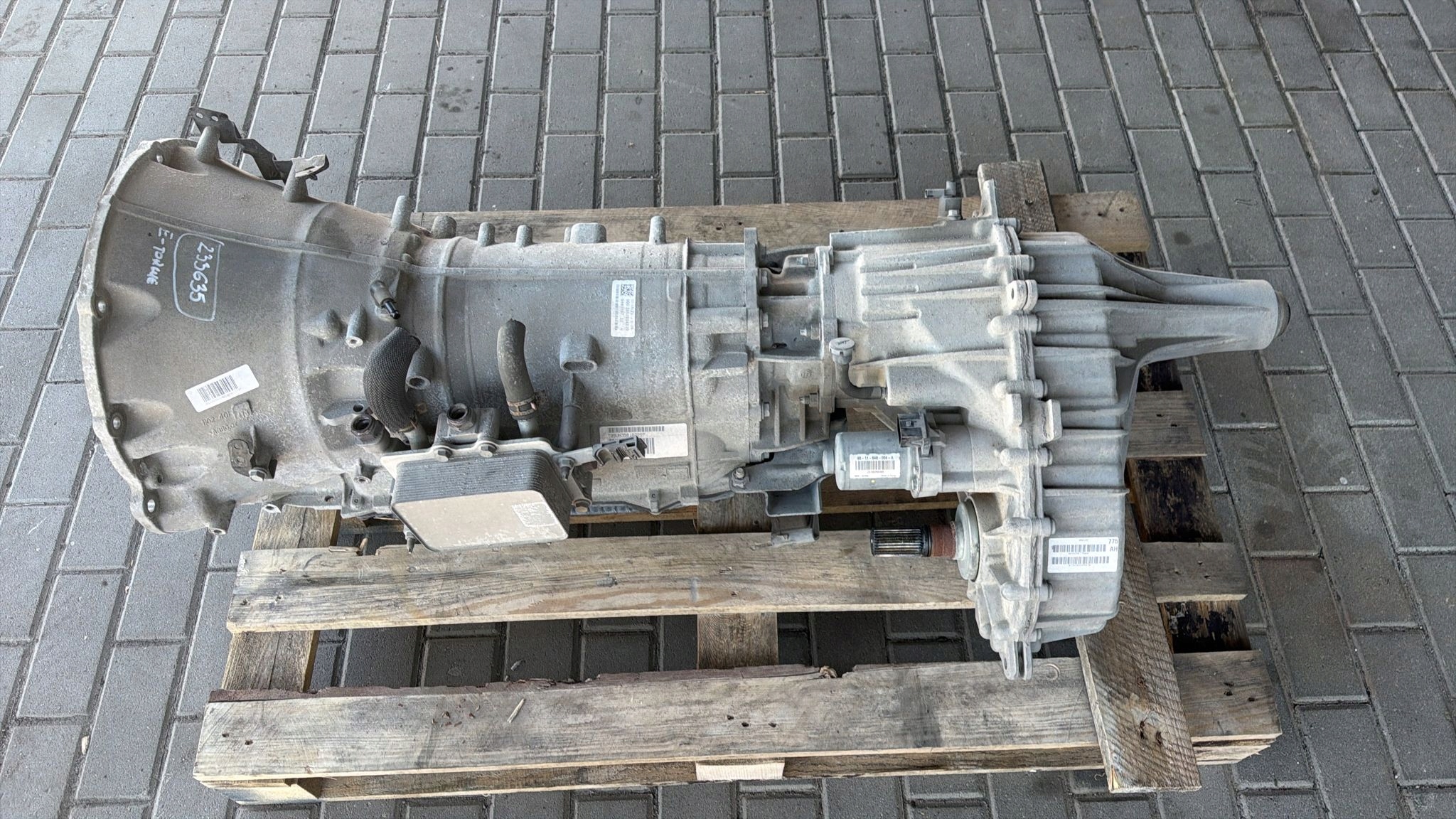 Převodovka P68550344AA — RAM 5.7, Skladom v EÚ — foto 1