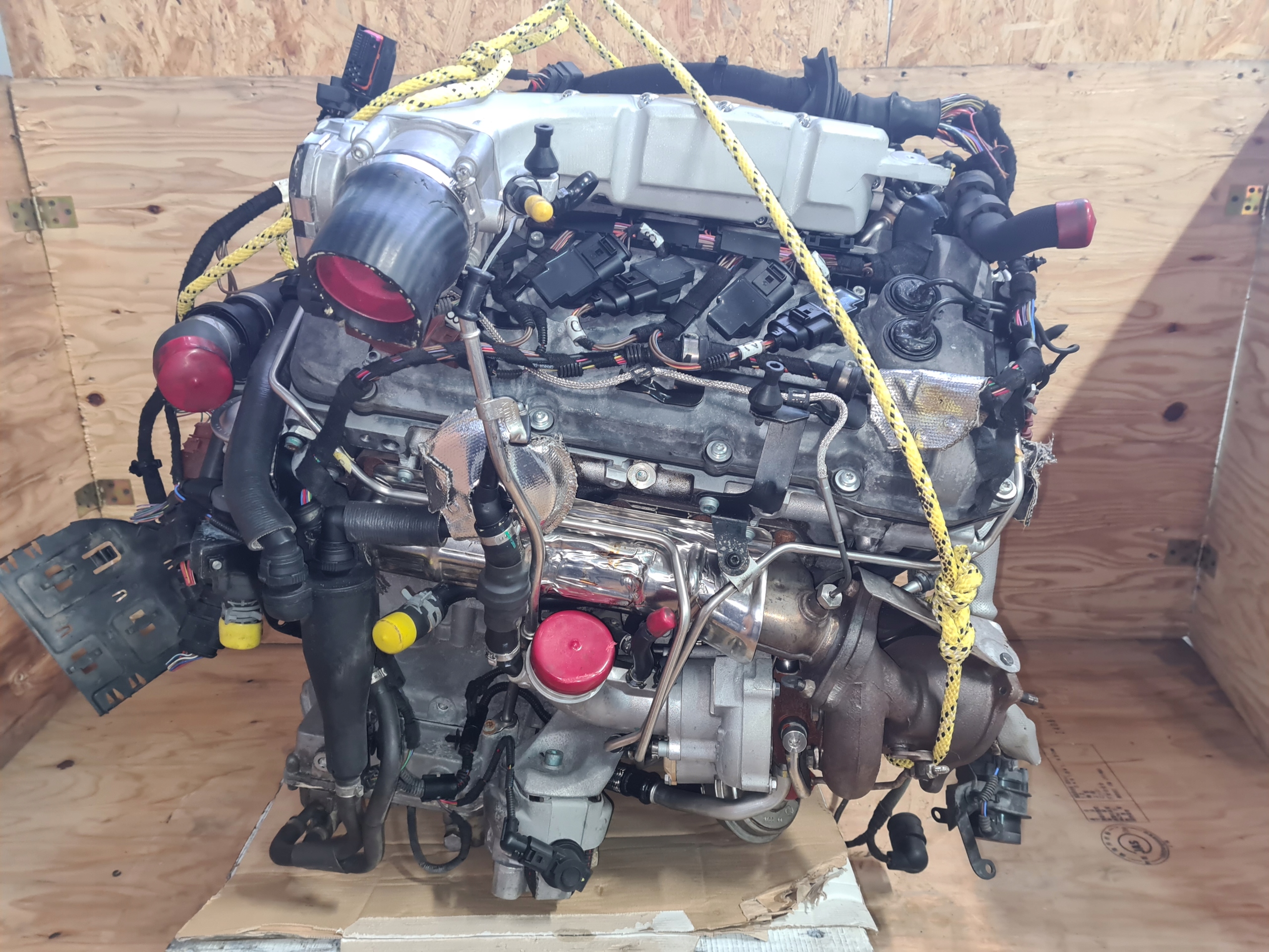 Motor — Bentley Continental 6.0, Skladom v EÚ — foto 7 z 8