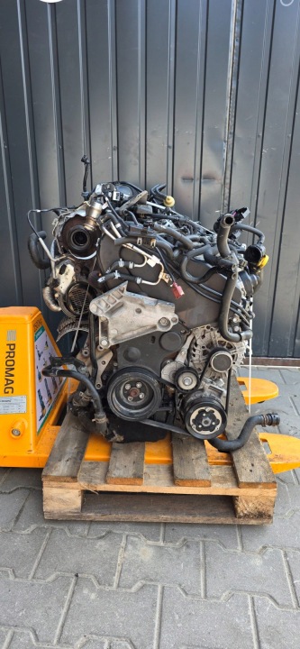 Kompletní motor — Audi 2.0 TDI, Skladom v EÚ — foto 1