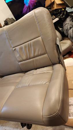 Sedačky — Seat, sivá, dovoz USA — foto 10 z 12