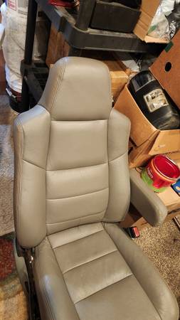 Sedačky — Seat, sivá, dovoz USA — foto 8 z 12