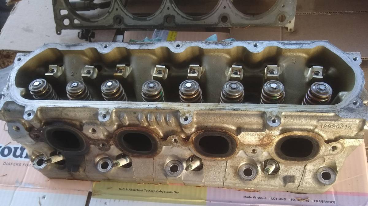 Motor — Cadillac 5.3, dovoz USA — foto 6 z 8
