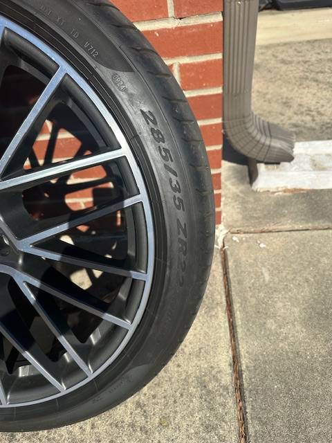 Kola — Porsche Cayenne, dovoz USA — foto 10 z 12