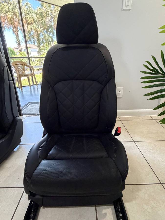 Sedačky — Seat, čierna, dovoz USA — foto 7 z 8