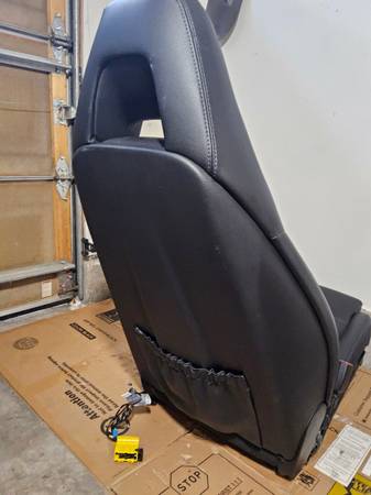 Sedačky — Porsche Panamera, čierna, dovoz USA — foto 8 z 12