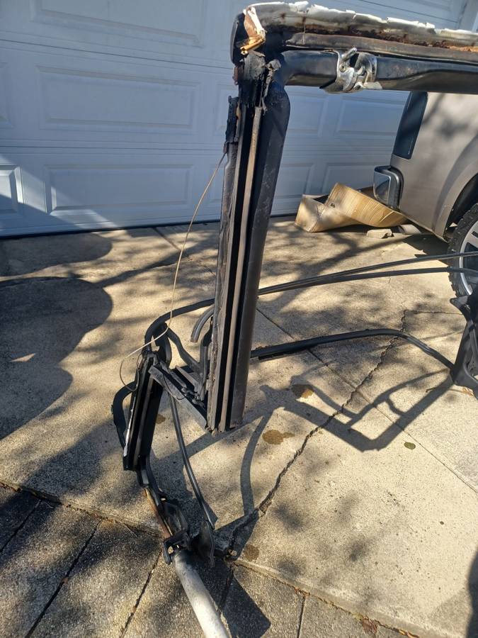 OEM komponent — Cadillac 6.6, dovoz USA — foto 3 z 12