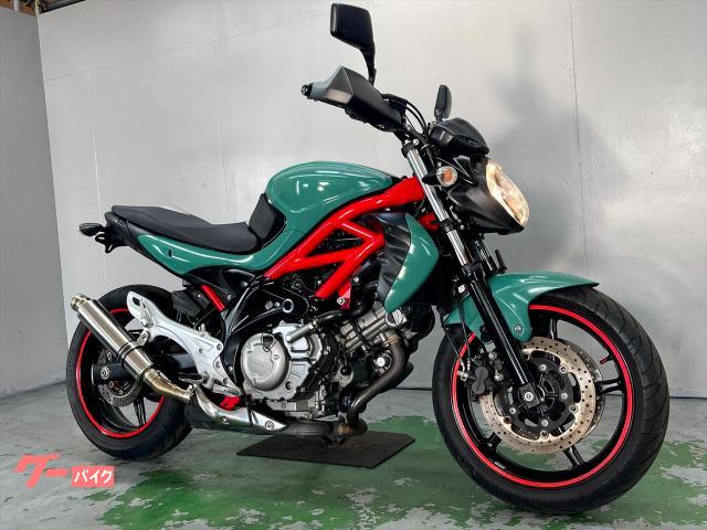 2010 Suzuki Gladius 400, 31 627 km, dovoz Japonsko — foto 1 | AMECAR 2010 Suzuki Gladius 400, 31 627 km, dovoz Japonsko — foto 1