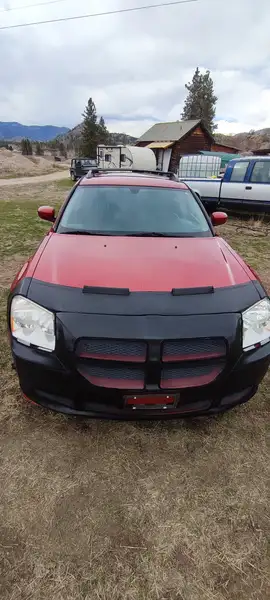 2006 Dodge Magnum SRT8, červená, 140 000 km, dovoz Kanada — foto 1