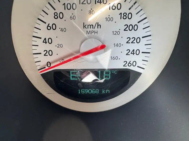 2006 Dodge Magnum R/T, čierna, 159 068 km, dovoz Kanada — foto 5 z 12
