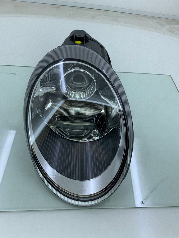 9976311642 Porsche 911 světlomet, Skladom v EÚ — foto 1