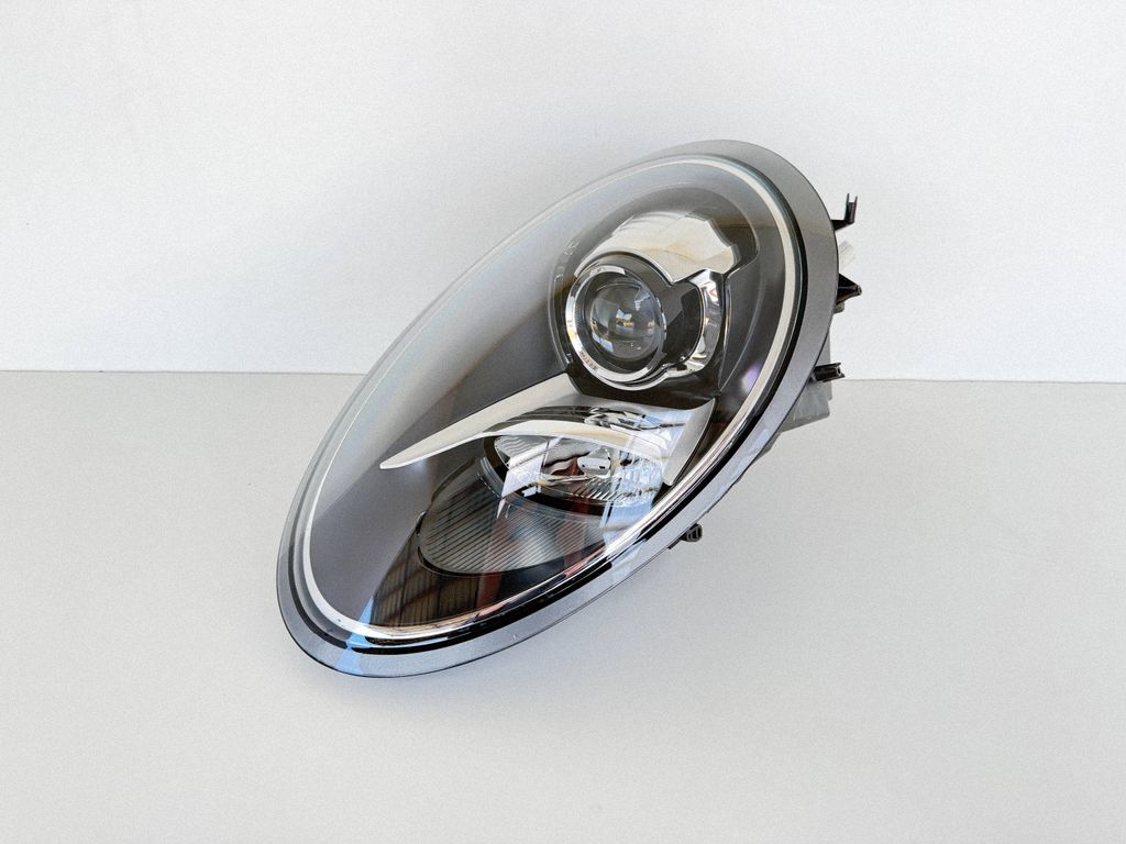 99163113104 Porsche 911 světlomet, Skladom v EÚ — foto 1