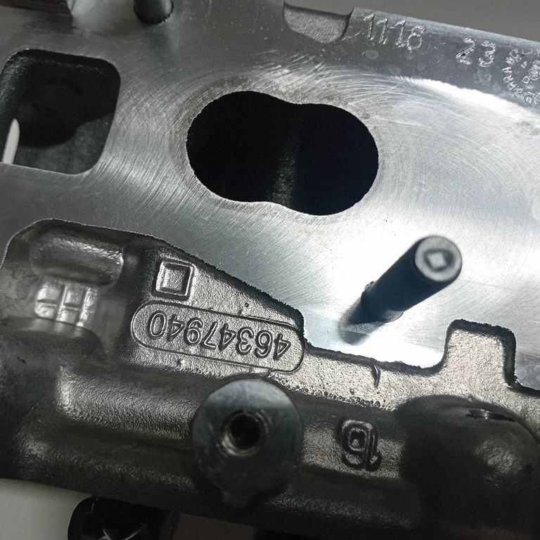 46347940 Jeep Wrangler Engine head, Skladom v EÚ — foto 16 z 16