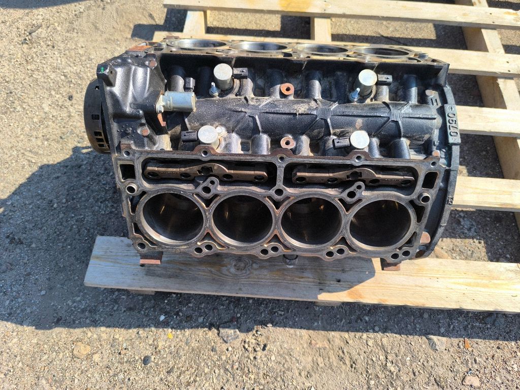 Ram 1500 DT Engine block, Skladom v EÚ — foto 1
