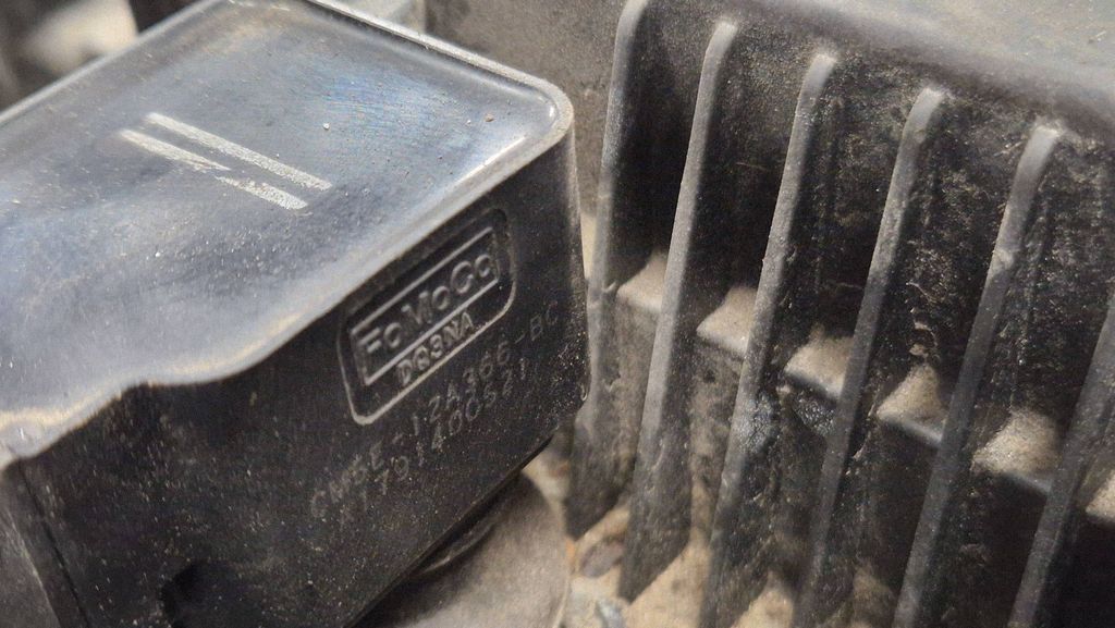 JC736AB Ford Mustang VI Engine, Skladom v EÚ — foto 13 z 24