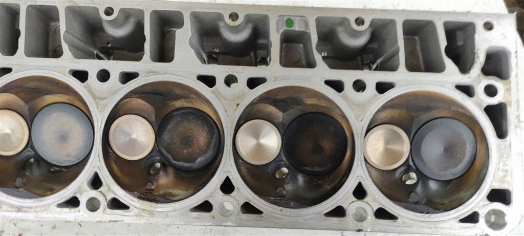 12578452 Chevrolet Camaro Engine head, Skladom v EÚ — foto 13 z 14