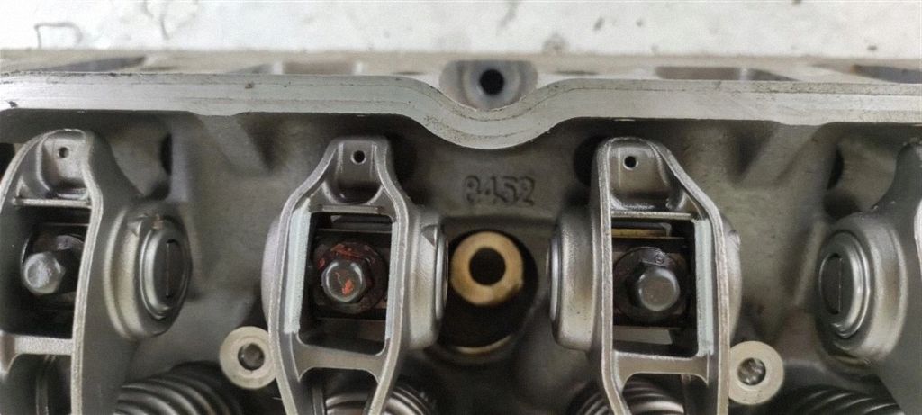 12578452 Chevrolet Camaro Engine head, Skladom v EÚ — foto 6 z 14