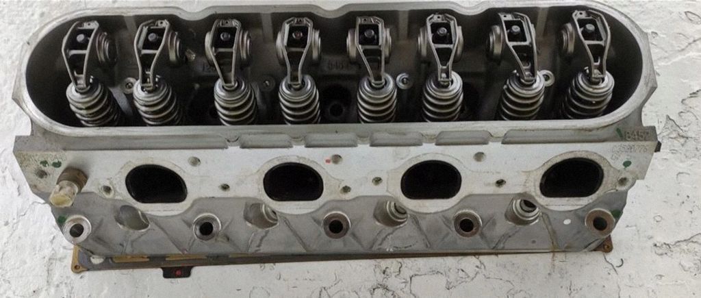 12578452 Chevrolet Camaro Engine head, Skladom v EÚ — foto 9 z 14