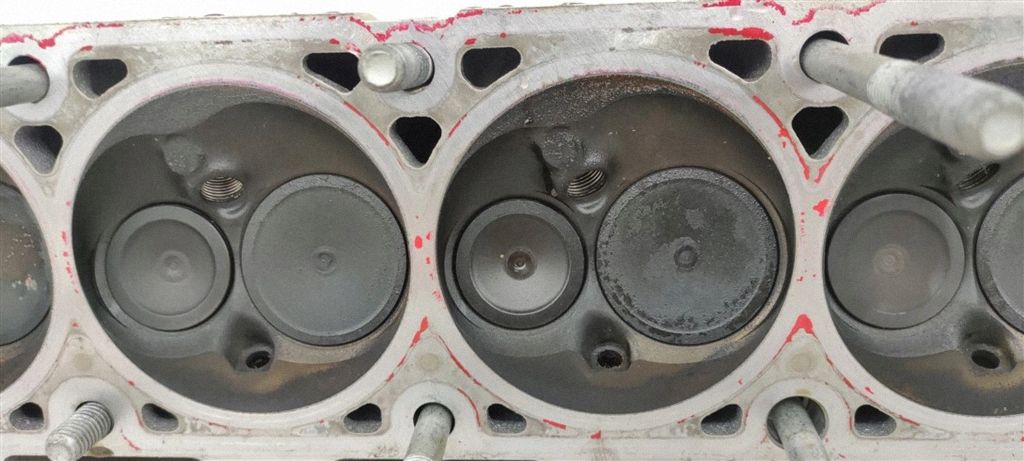 12685669 Chevrolet Camaro Engine head, Skladom v EÚ — foto 14 z 16