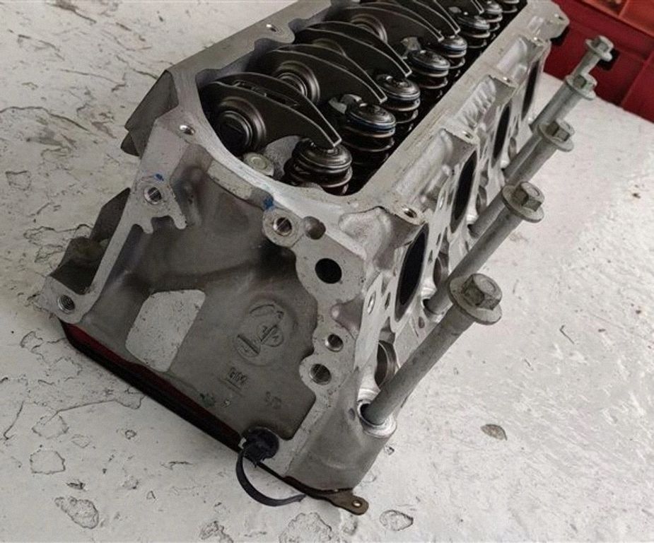 12685669 Chevrolet Camaro Engine head, Skladom v EÚ — foto 9 z 16