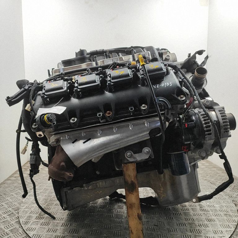 68319700AA Dodge Challenger Engine, Skladom v EÚ — foto 3 z 11