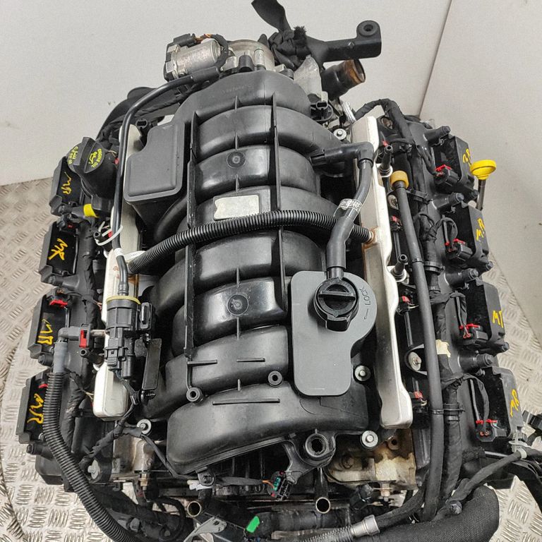 68319700AA Dodge Challenger Engine, Skladom v EÚ — foto 6 z 11
