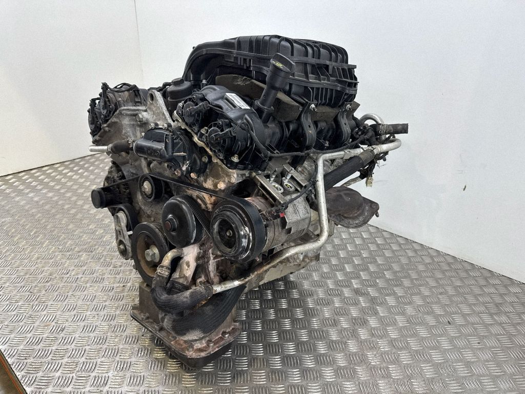 TPHP6222110241 Dodge Challenger Engine, Skladom v EÚ — foto 5 z 24